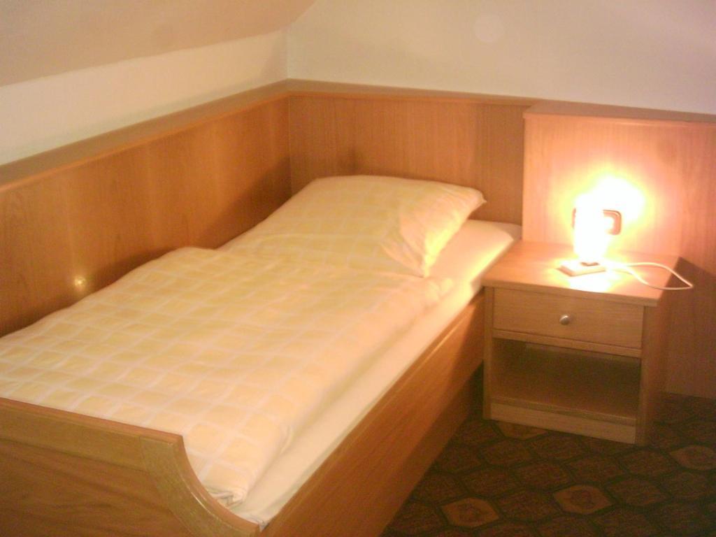 Hotel Rheinstein Ruedesheim am Rhein Phòng bức ảnh