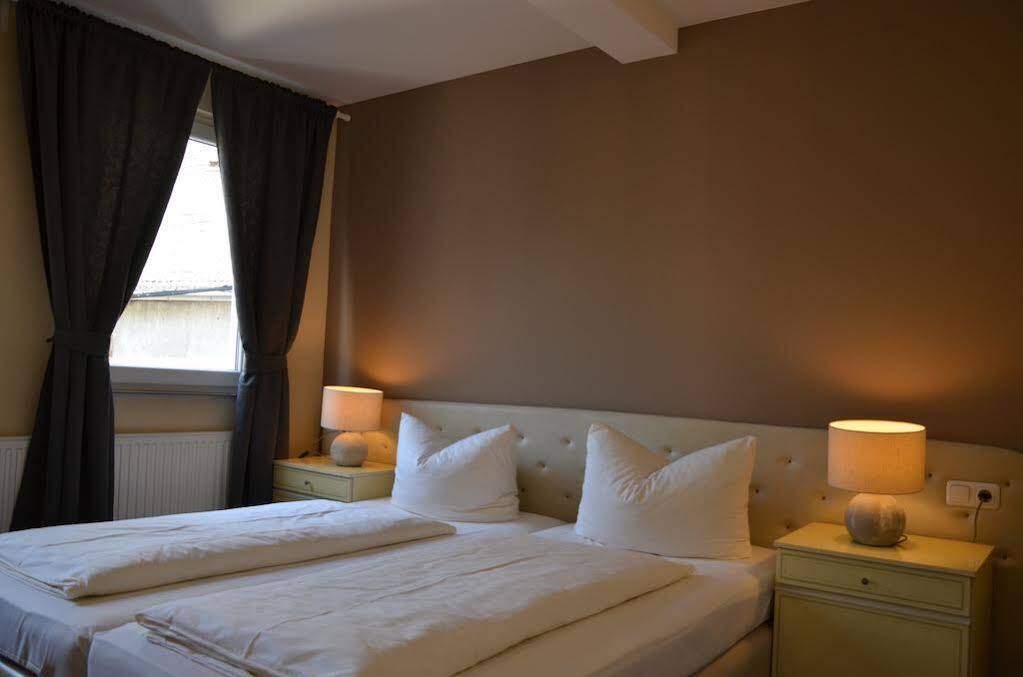 Hotel Rheinstein Ruedesheim am Rhein Ngoại thất bức ảnh